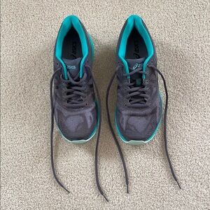 ASICS Women's Running Shoes 9.5 - Gray and Teal